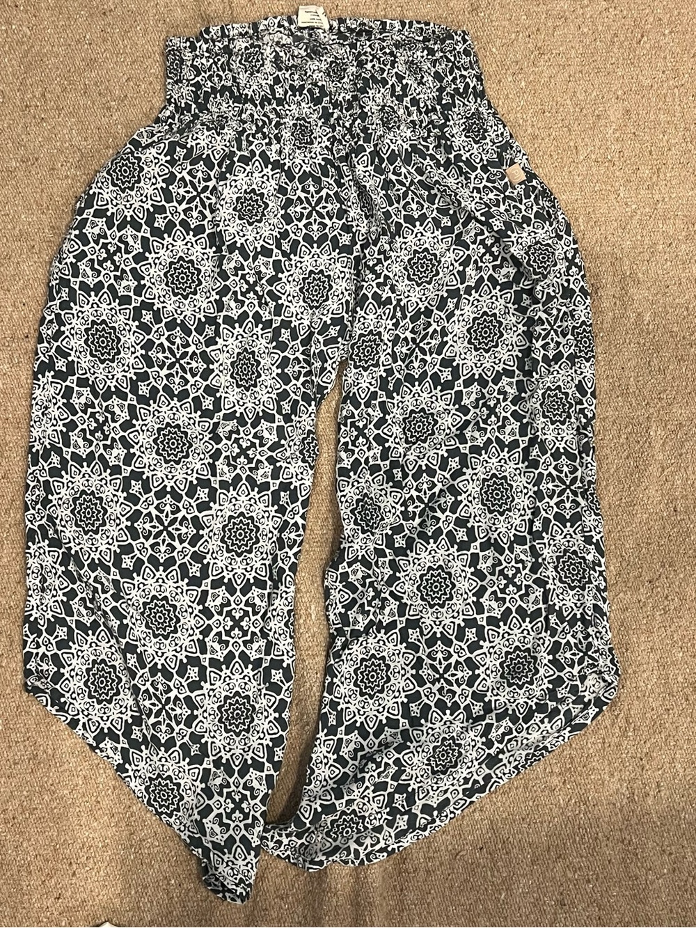 Girls Black & White Patterned Harem Pants